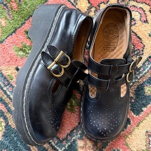 Black Platform Mary Jane double Buckles sz 250 / 7.5 / 8